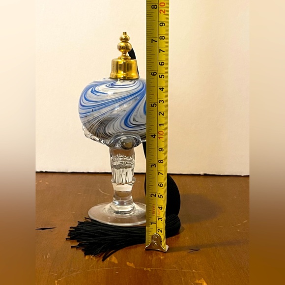 Hand Blown Blue & White Swirl Art Glass Perfume Bottle Atomizer - Picture 4 of 8